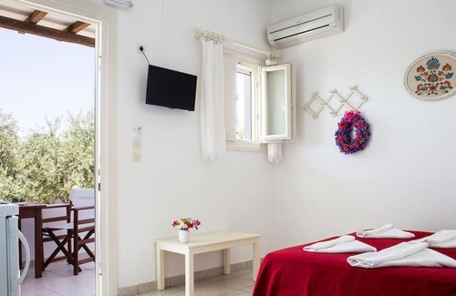 Parasporos Apartamento | Marili Apartments, Apt # 3 junto al mar