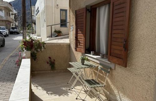 Myrtos Casa | Mariliana Apartments Just 15 Steps from the Libyan Sea
