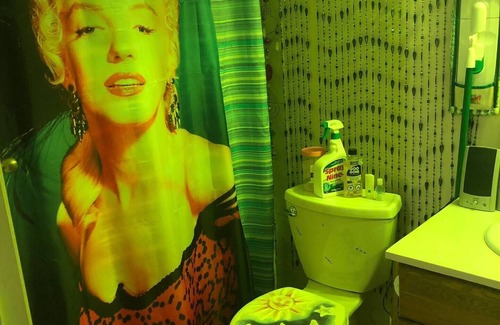 Regina Casa | Marilyn Monroe Bungalo/w Shuttle Van pick up