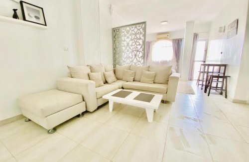 Sakkala Apartamento | Marilyn Studio with Sea View Wi Fi