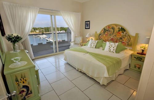 Nuevo Vallarta Hotel | Marina Banderas Suites