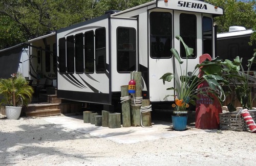 Key Largo Alquiler De RV | Marina-Beach-Heated Pool-Kayak