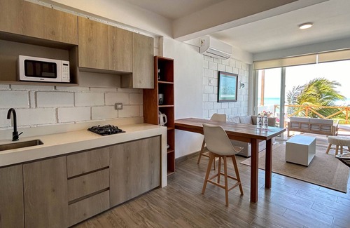 Las Pocitas Apartamento | Marina by Wynwood House