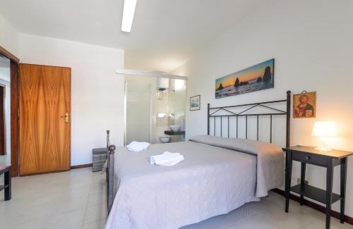 Santa Teresa di Riva Cama Y Desayuno | Marina D'Agrò Residence