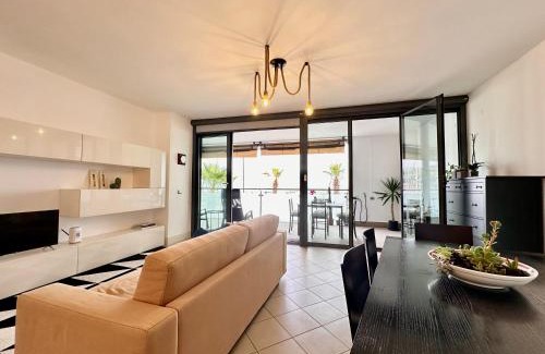 San Lorenzo al Mare Apartamento | Marina dei Sogni Bilocale - Fronte mare con parcheggio gratuito e aria condizionata