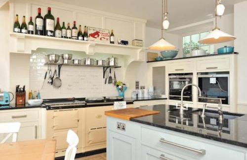 Cawsand Villa | Marina