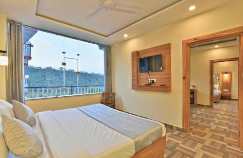 Bhagsu Nag Hotel | Marina Group of hotels Pine View Sudher- Best Prices Guaranteed with Deals- Free Parking-cricket stadium 5 km-Mountain View