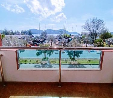 Lumut Apartamento | Marina HOMESTAY JETI LUMUT MANJUNG