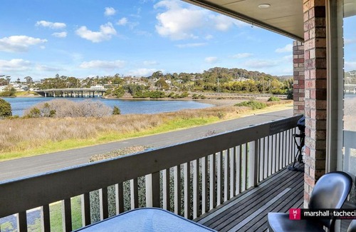 Bermagui Casa | Marina Townhouse Unit 1 Walk to beach Bermagui