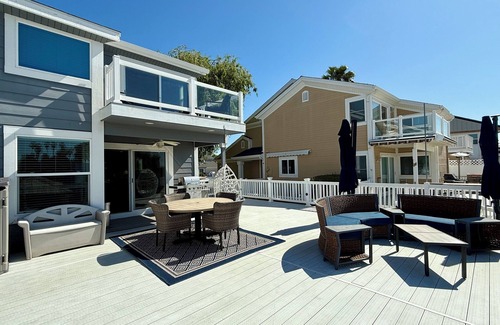 Discovery Bay Casa | Marina View Waterfront Getaway