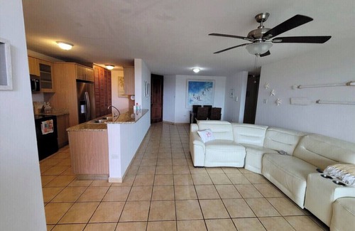 Sardinera Apartamento | Best location with walking distance restaurants, tours and fishing charter.