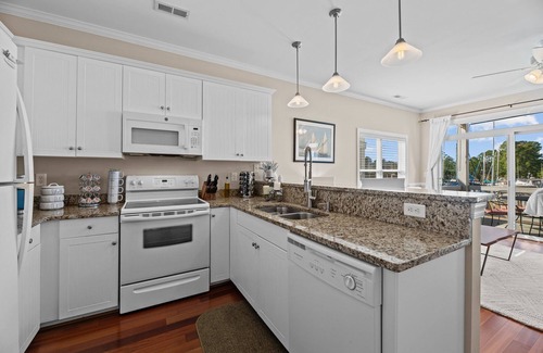 Fairfield Harbour Casa | Marina Vista Retreat