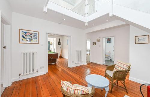 East Wittering Casa | Marine House by inspirestays-com