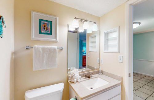 Biltmore Beach Apartamento | Mariner West #501: Mariner's Retreat