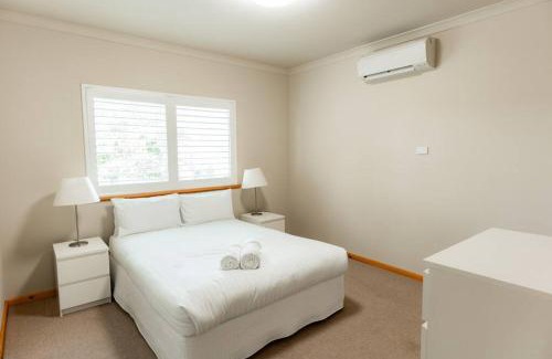 Eagle Bay Casa | Mariners Rest
