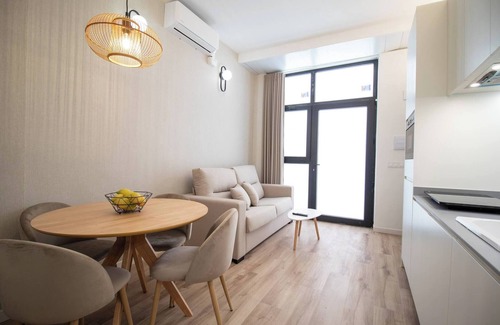 Aiora Apartamento | Maritim 1 by Concept Flats