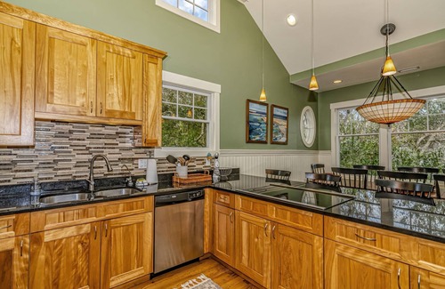 Cape Fear Station Casa | Maritime Forest retreat close to East Beach!