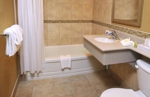 Antigonish Hotel | Maritime Inn Antigonish