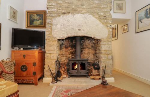 Tetbury Casa | Market Place Cottage, Tetbury, Cotswolds Grade II Central location