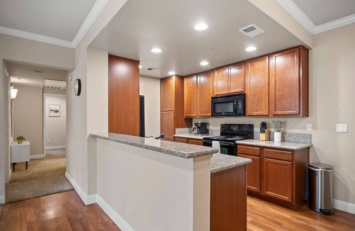 Reno/Tahoe Airport Apartamento | Marketing in Reno With 2 Bedrooms and 2 Bathrooms