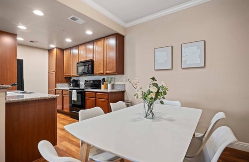 Reno/Tahoe Airport Apartamento | Marketing in Reno With 2 Bedrooms and 2 Bathrooms