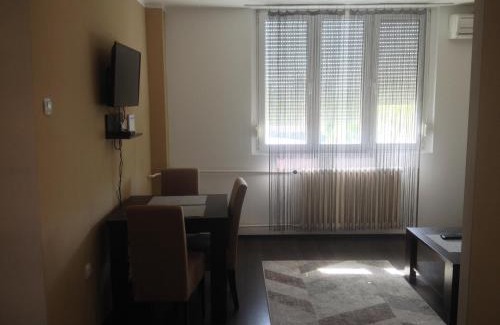 Pancevo Apartamento | Markoni