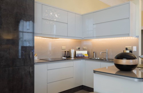 Central Aberdeen Apartamento | Marks At The Manor Luxury Riverside Apartments - Sleeps up to 4, with Parking and Sky TV