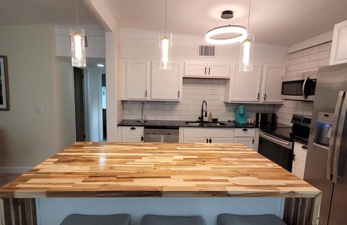 Vero Beach South Casa | Marlin House- Close to the beach, Cleveland Clinic, Downtown