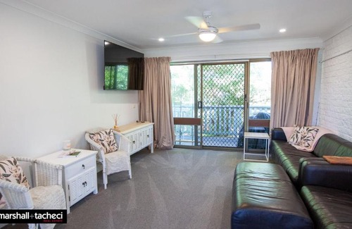 Bermagui Casa | Marlin Waters Unit 1 walk to beach and river Bermagui Linen Provided