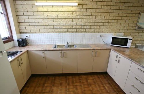 Bermagui Apartamento | MARLIN WATERS 10: 10/8 Narira Street- Junto al río, ideal para familias o pescadores.