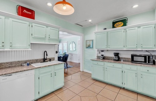 Bradenton Beach Casa | Marmalade Mermaid 3 Bedroom Home by RedAwning