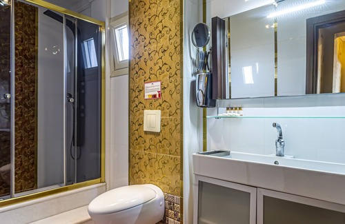 Fatih Hotel | Marmaray Hotel
