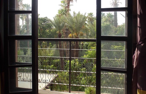 Majorelle Apartamento | CENTRO Alquiler Marrakech, HERMOSA VISTA DEL JARDÍN MAJORELLE 90M