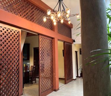 Sri Jayawardenepura Kotte Villa | Marrakech Villa