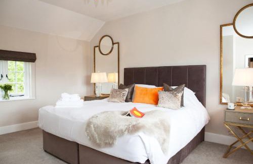 Montgomery Casa | Marrington Farmhouse