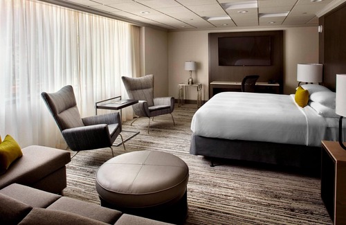 West Chester Hotel | Marriott Cincinnati North