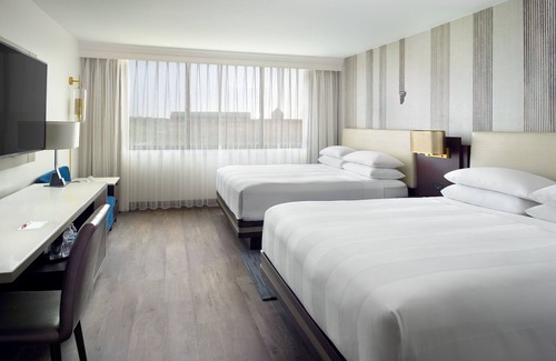 Overland Park Hotel | Marriott Kansas City Overland Park