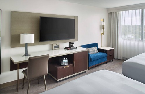 Overland Park Hotel | Marriott Kansas City Overland Park