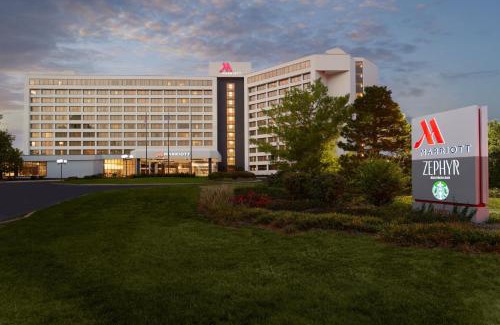 Overland Park Hotel | Marriott Kansas City Overland Park