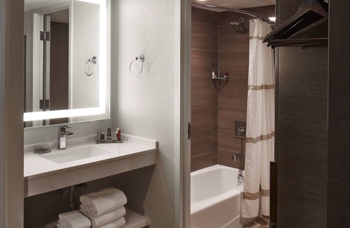 Minnetonka Hotel | Marriott Minneapolis Southwest