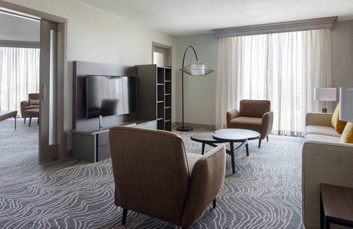 Airport North Hotel | Marriott Orlando Airport Lakeside