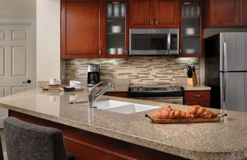 Desert Ridge Complejo | Marriott Resort in Desert Ridge - Barrett Jackson