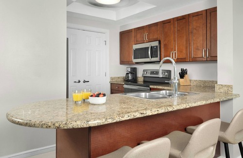 Central Beach Complejo | Marriott's BeachPlace Towers