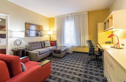 Murlin Heights Hotel | Marriott TownePlace Suites Dayton North