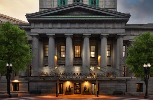 Downtown Boston Hotel | Marriott Vacation Club® at Custom House, Boston