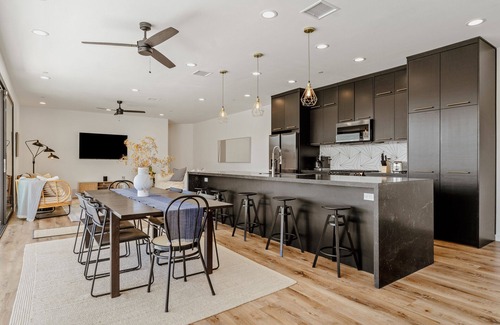 Yucca Valley Villa | Mars Landing - Pool / Spa / Boulders / Views