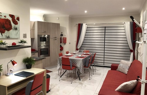 San Tumas Apartamento | Marsascala Sea View Luxury Apartment & Penthouse