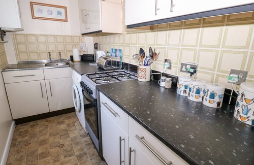Oxenhope Cabaña | MARSH COTTAGE, character holiday cottage, with a garden in Oxenhope