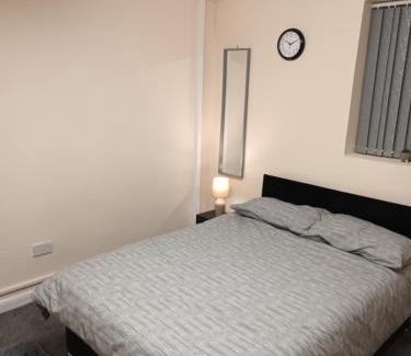 Luton Casa | Marsh road