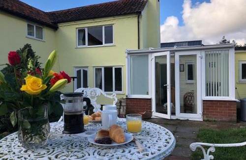 Aldeburgh Casa | Marsh View Cottage, Aldeburgh